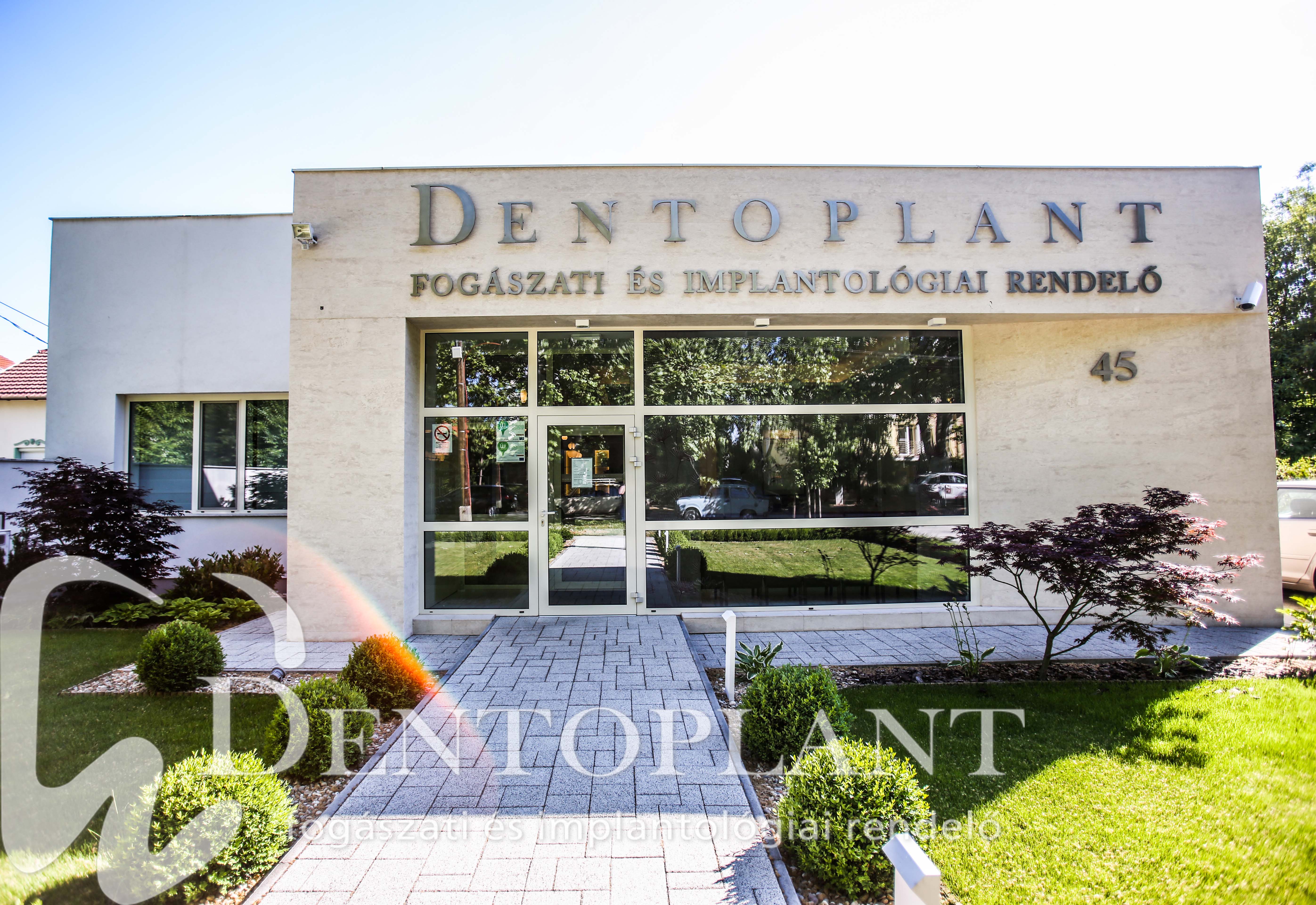 1.belső Dentoplant Fogászat és implantátum fogbeültetés Szeged-min